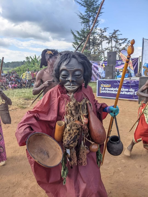 Festival culturel « Du Bush » — revalorisation du patrimoine culturel des Bashi.